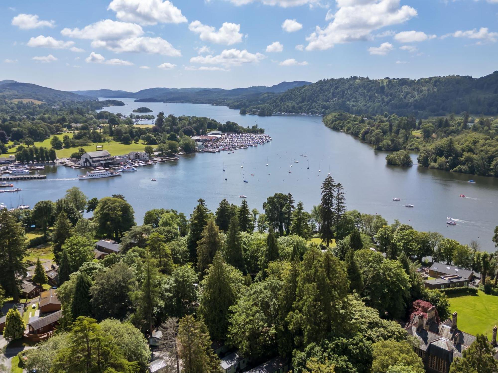 Loubi'S Lakeside Lodge Віндермір Екстер'єр фото
